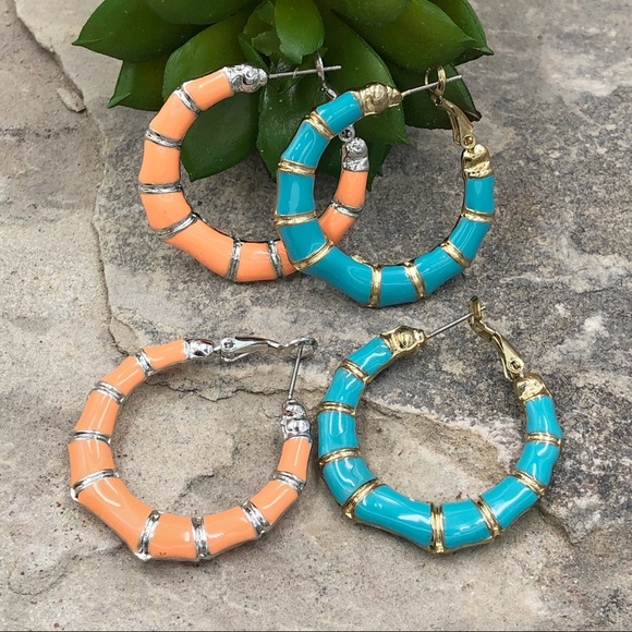 🍀 Enamel Bamboo Retro Hoop Earrings - Picture 1 of 3